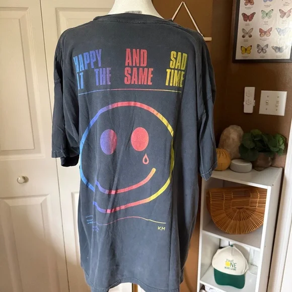 Comfort Colors Stone Wash “Happy and Sad at the Same Time” Graphic Tshirt / XL - Picture 6 of 10